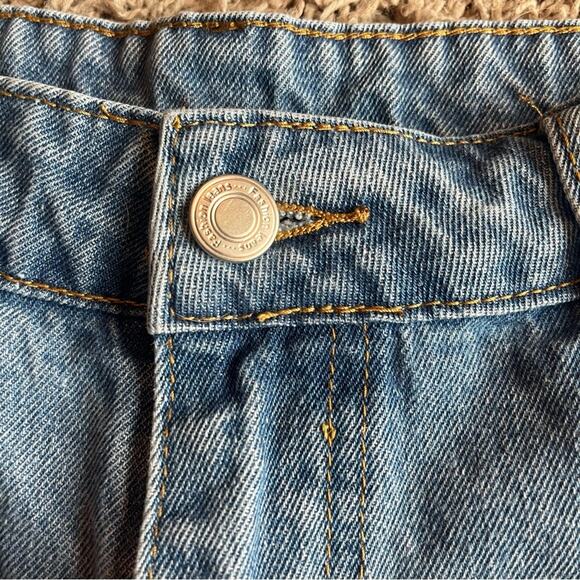 SHEIN Light Wash Distressed Jean Shirts Size XL - Picture 12 of 12